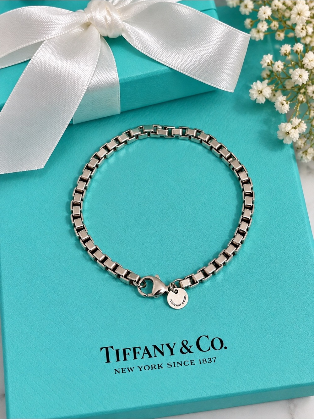 Authentic Tiffany & Co Venetian Link Bracelet